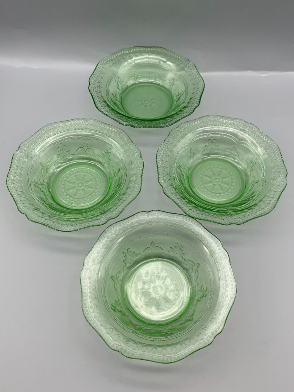 Vintage Federal Glass Co. Green Uranium Depression Glass set of 4 Fruit Bowls
